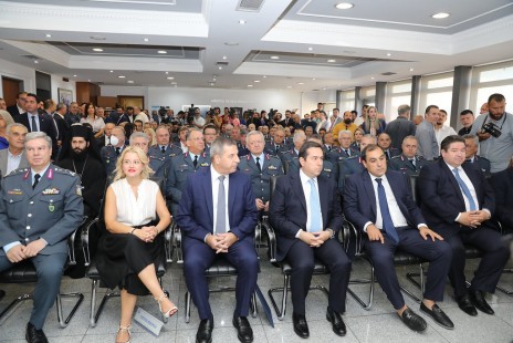 Νότης Μηταράκης, Χαράλαμπος Λαλούσης, Κώστας Κατσαφάδος, Μιχαήλ Καραμαλάκης, Αρχηγός ΕΛ.ΑΣ. Αντιστράτηγος Λάζαρος Μαυρόπουλος, Μαρία Δουρίδα-Μηταράκη, Αθήνα (30/06/2023)